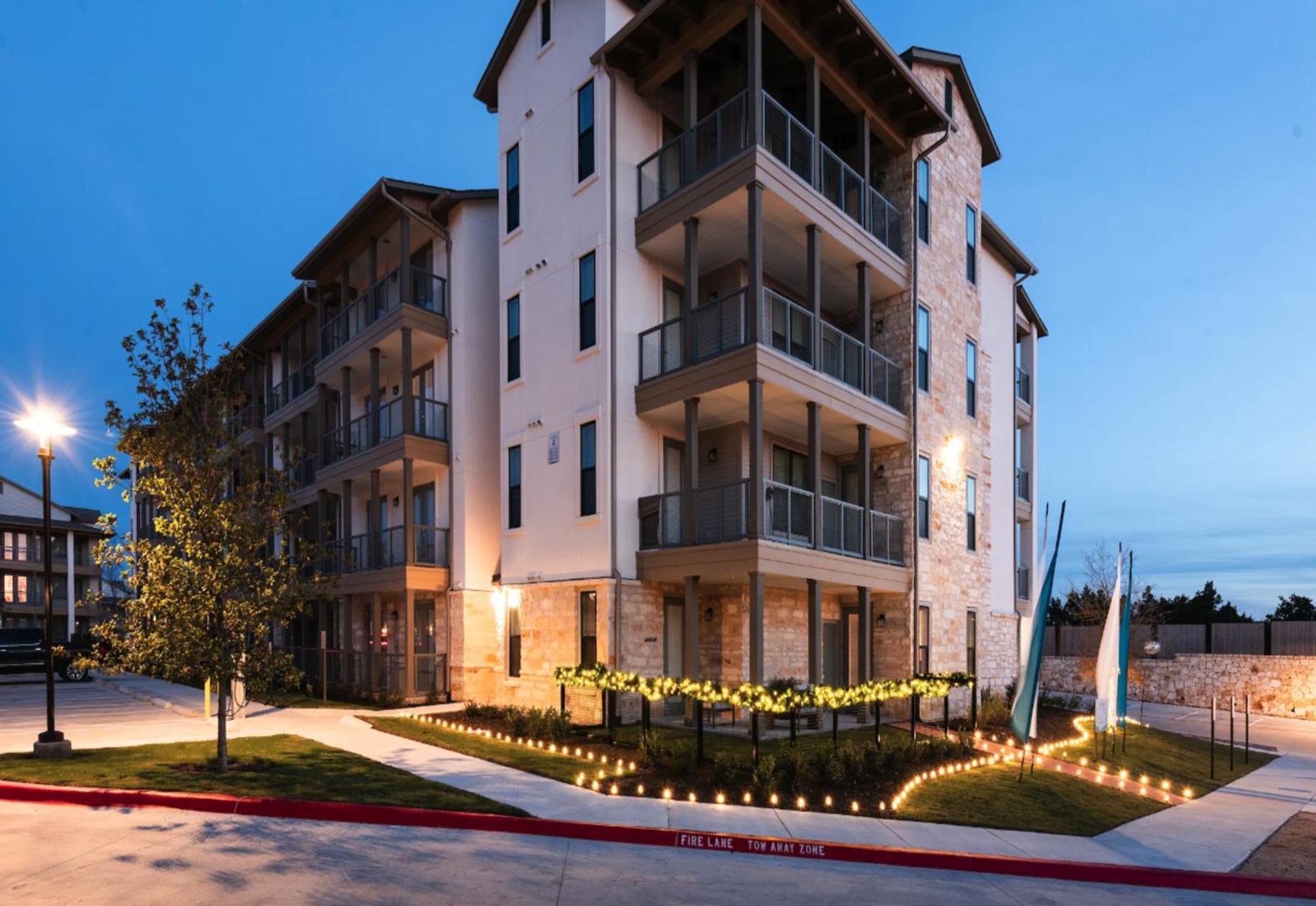 The Artesian Apartments By Barsala The Hills Экстерьер фото